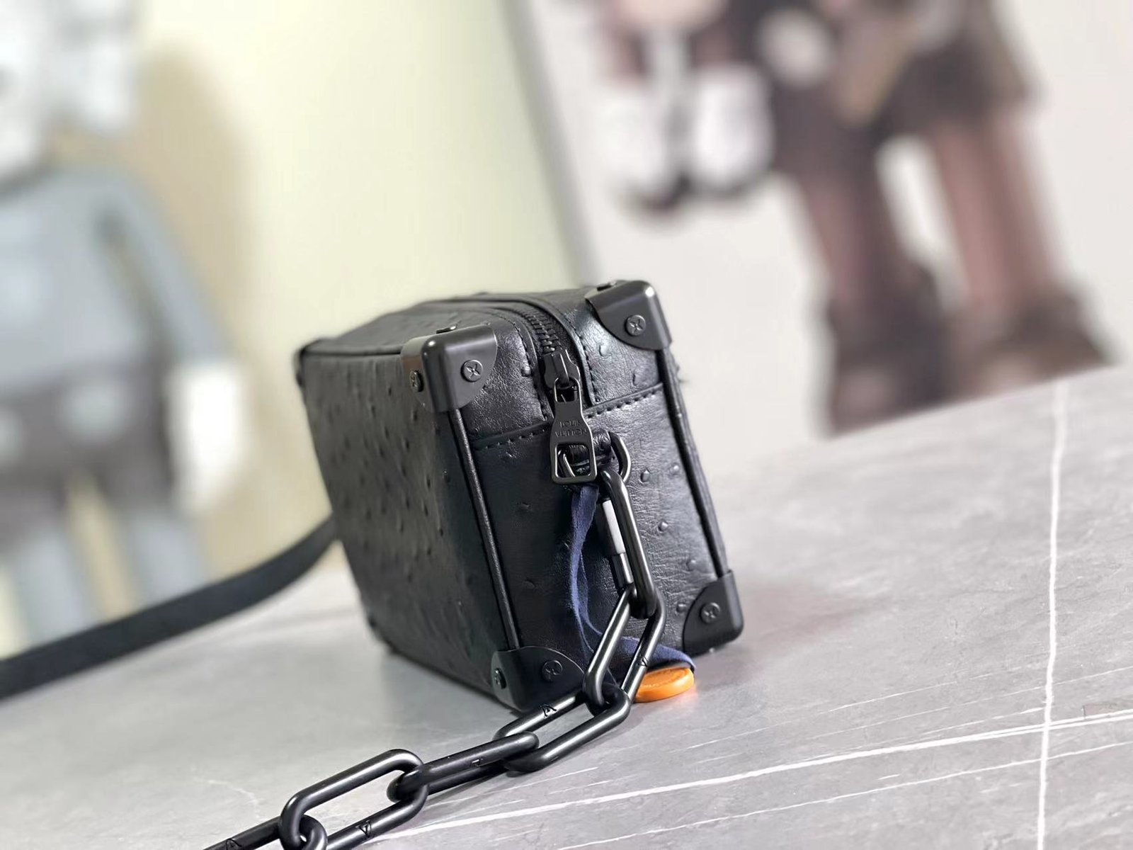 حقيبة Louis Vuitton Mini Soft Trunk - الصورة 5