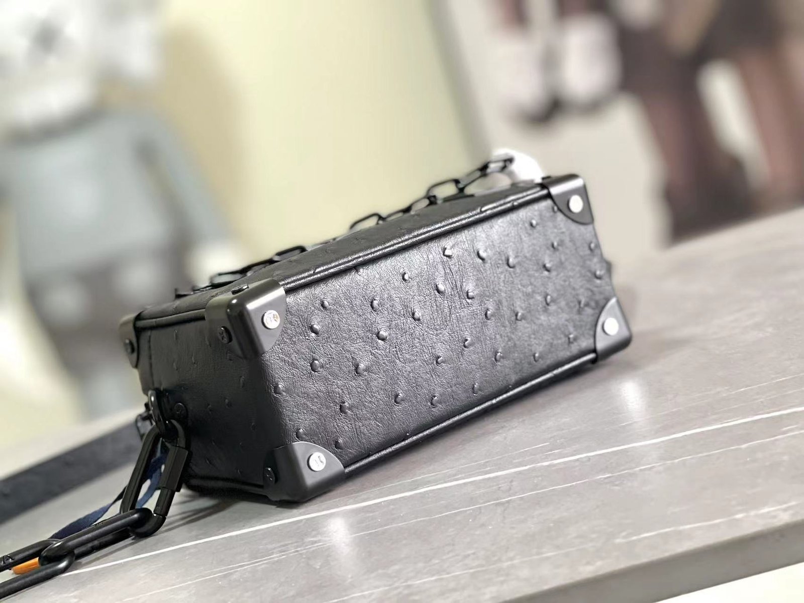 حقيبة Louis Vuitton Mini Soft Trunk