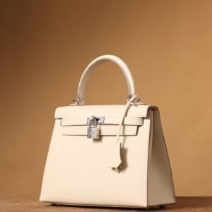 حقيبة Hermès Kelly 25 بجلد إبسوم