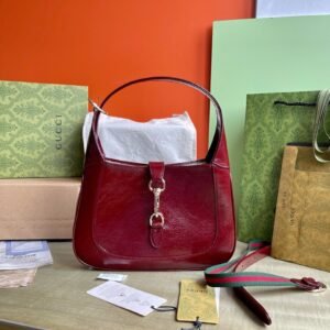 حقيبة Gucci Jackie الصغيرة