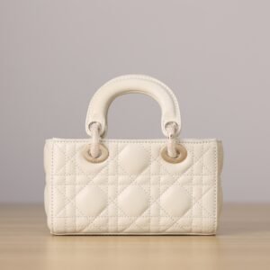 حقيبة Dior Lady D-Joy مايكرو